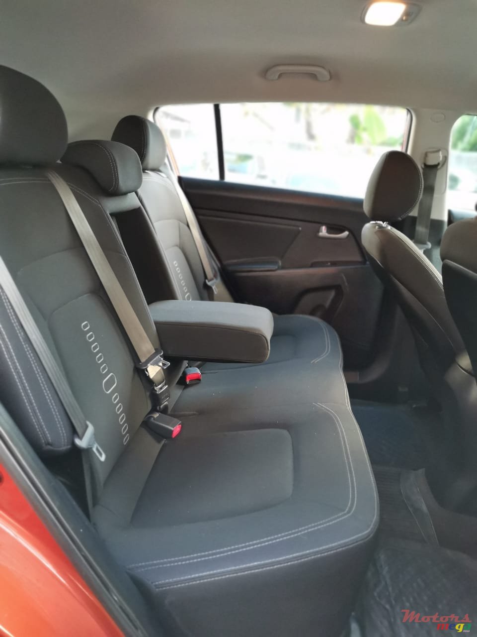 2012' Kia Sportage photo #6