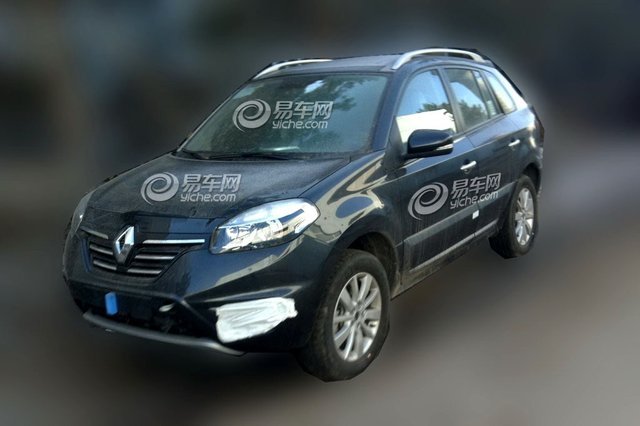 Renault Koleos Prepares for Another Round of Cosmetic Changes