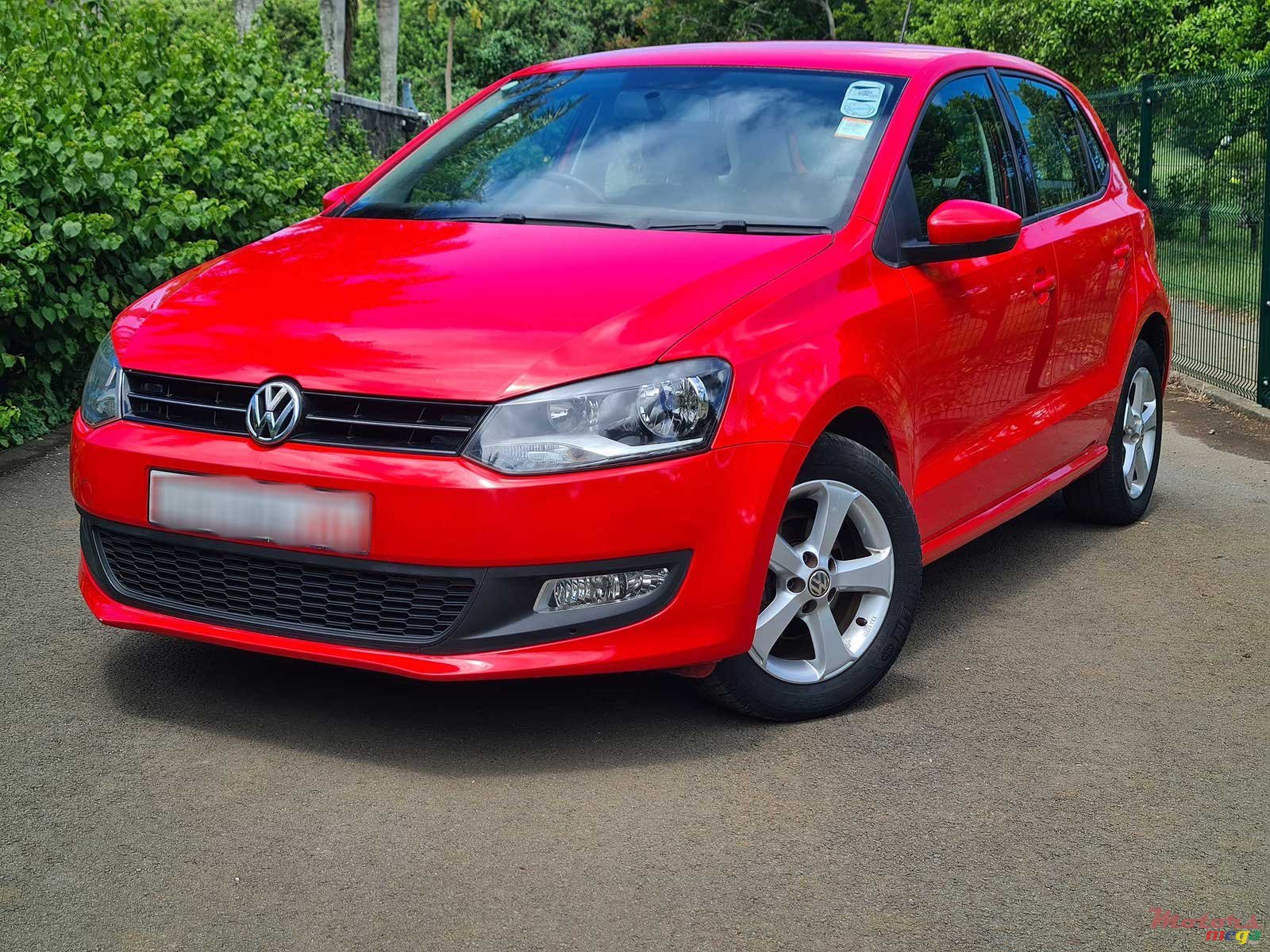 2012' Volkswagen Polo 1.4 FSI photo #1