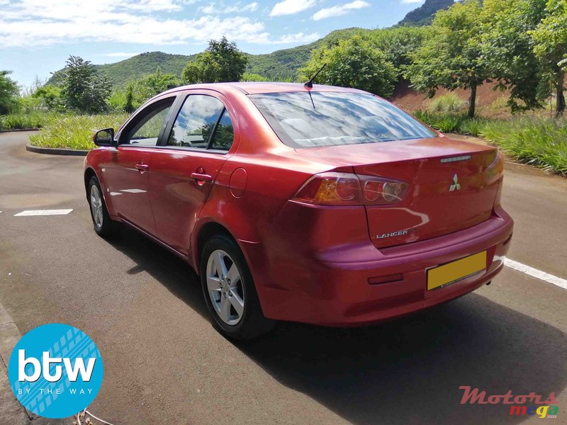 2009' Mitsubishi Lancer Ex photo #2