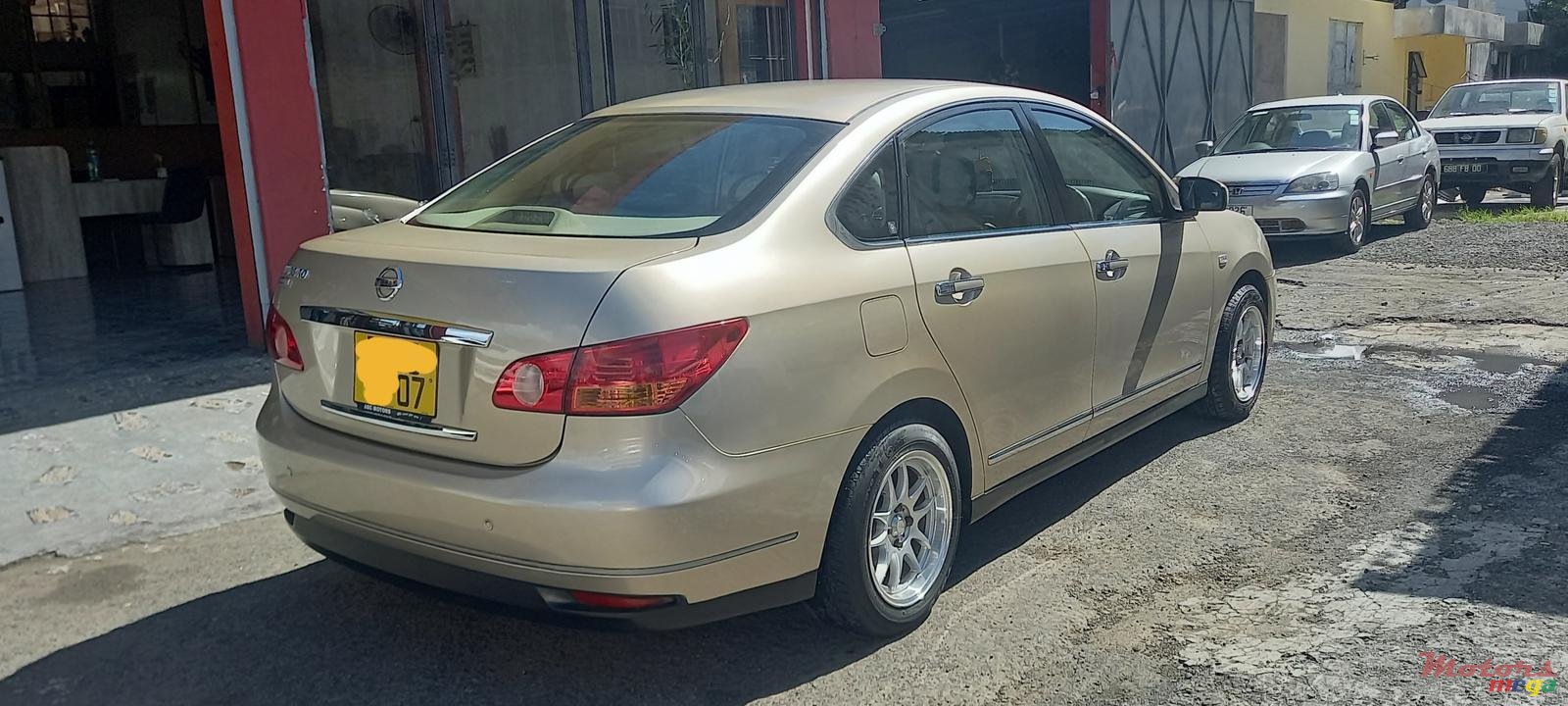 2007' Nissan Bluebird Sylphy photo #3