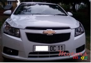 2011' Chevrolet Cruze photo #1
