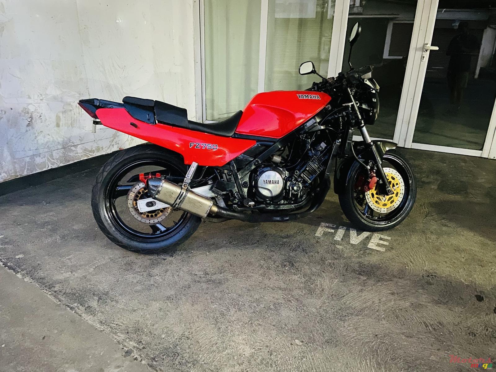 1997' Yamaha Fz 750 photo #2