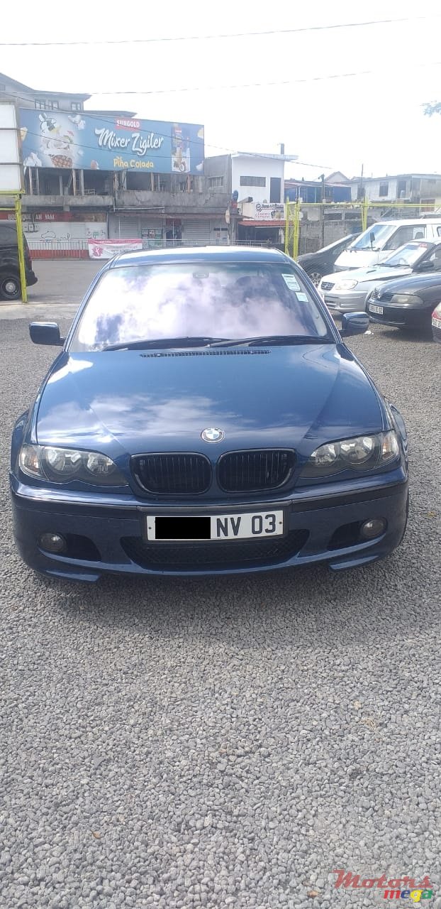 2003' BMW 318 318i photo #4