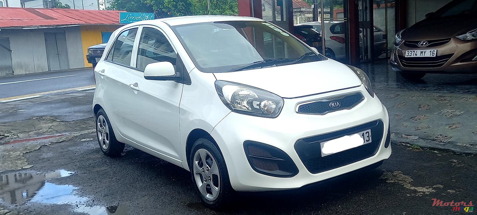 2013' Kia Picanto photo #1