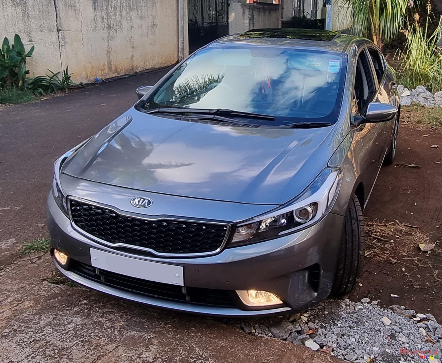 2017' Kia Cerato SX Pack Plus photo #1