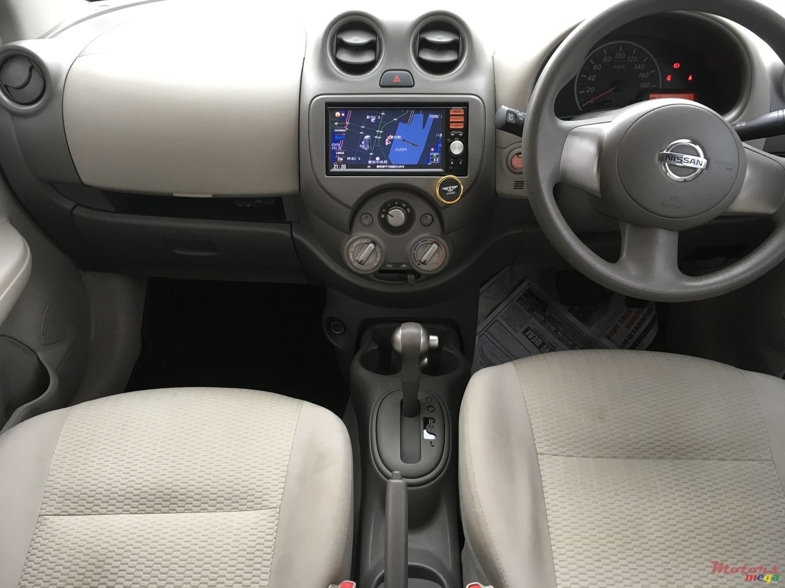 2013' Nissan March photo #4