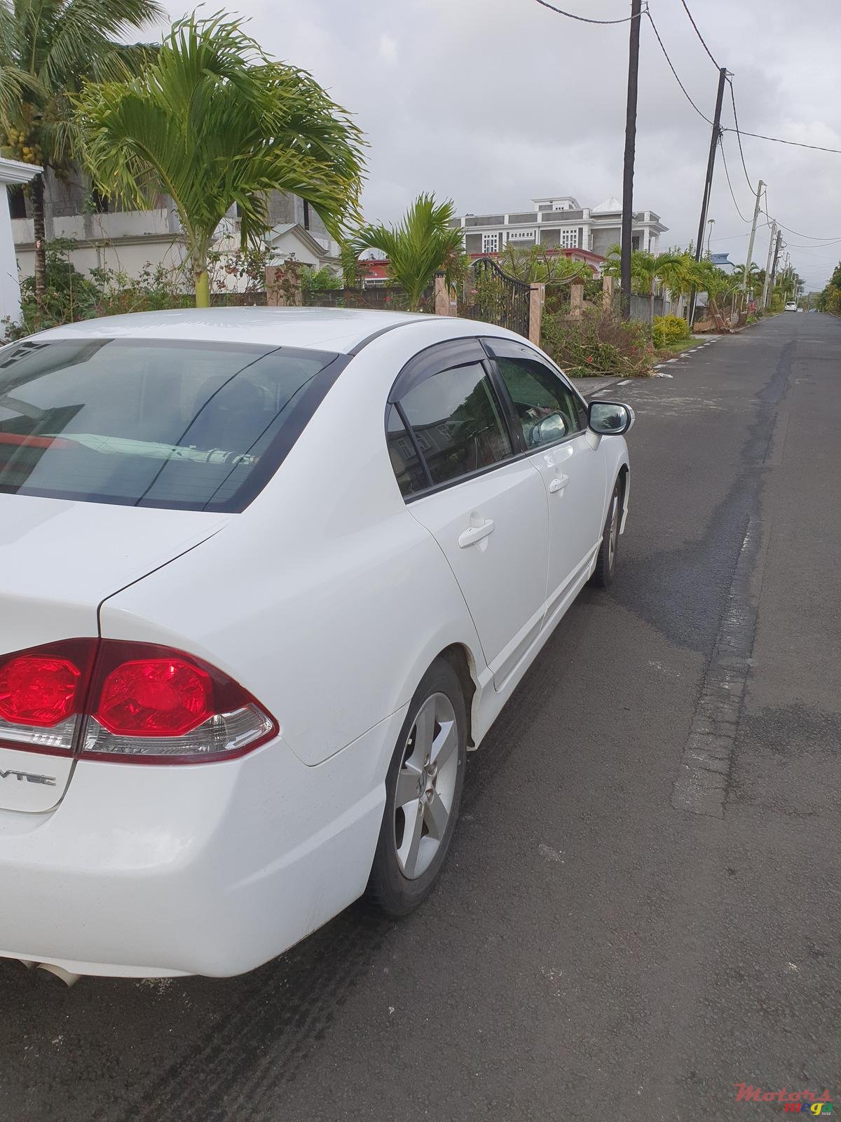 2011' Honda Civic photo #1