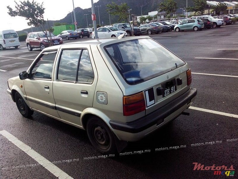 1991' Nissan Micra photo #3