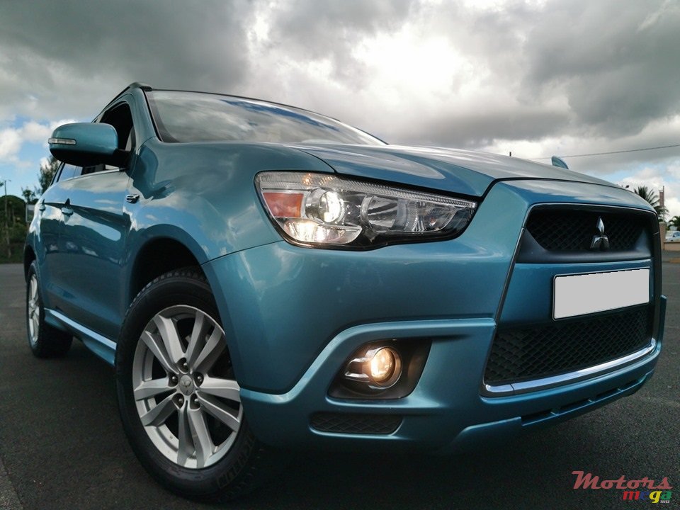 2010' Mitsubishi ASX RVR photo #1