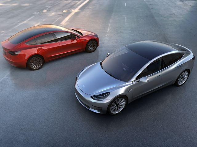 Tesla Model 3 Unveiled: 115,000 Orders Secured In 24 Hours