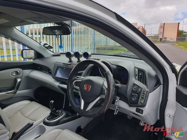 2012' Honda CR-Z photo #2