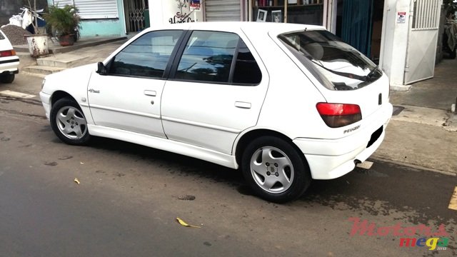2000' Peugeot 306 ORIGINAL STATE photo #3