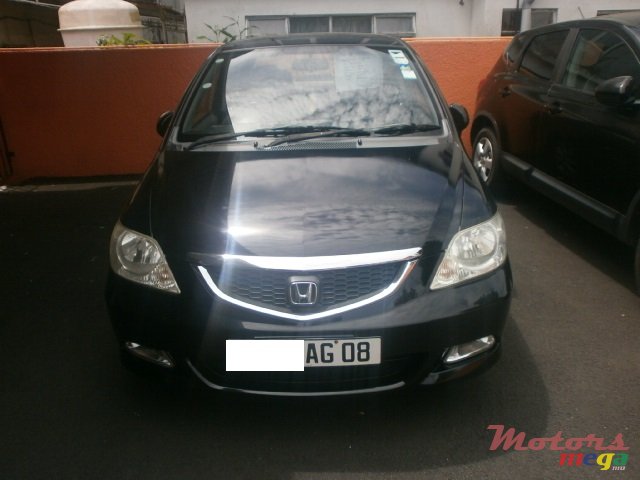 2014' Honda City photo #1