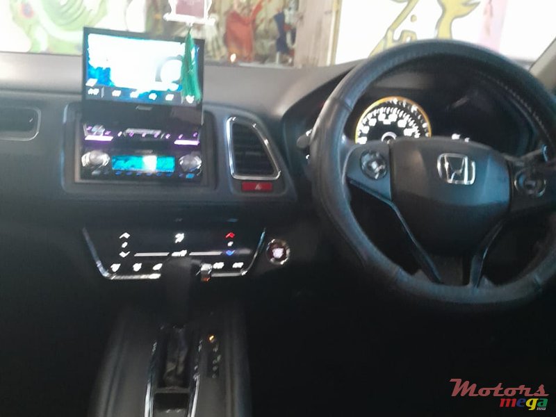 2014' Honda Vezel photo #6