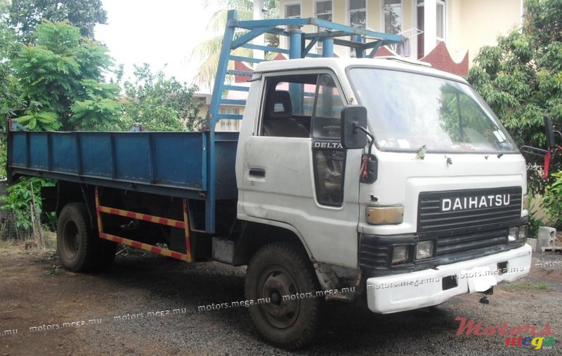 1991' Daihatsu photo #1