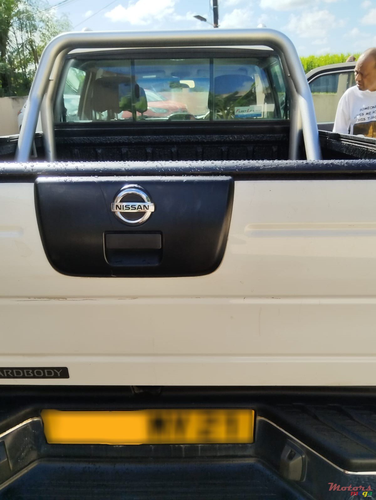 2021' Nissan NP300 photo #4