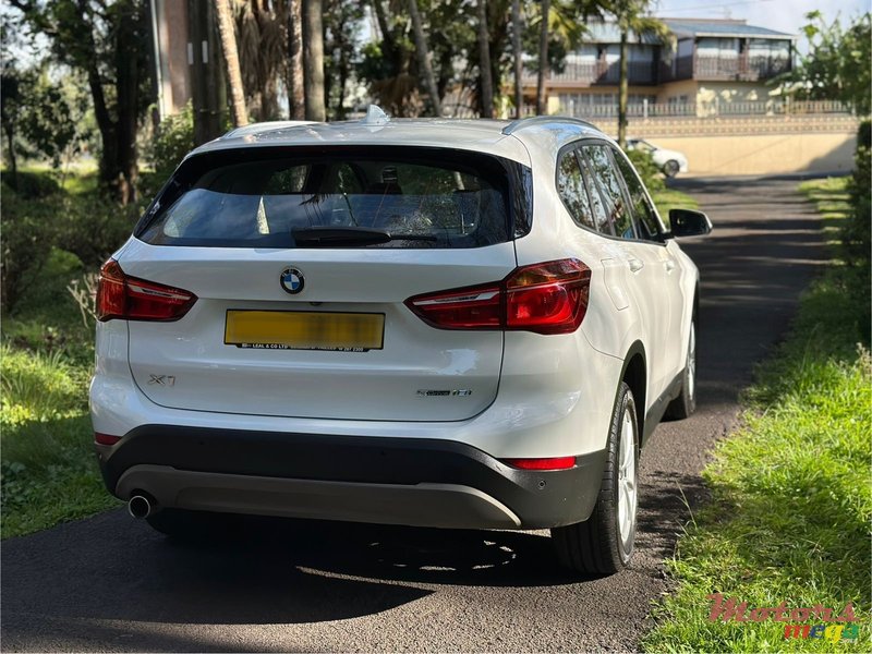 2019' BMW X1 photo #5