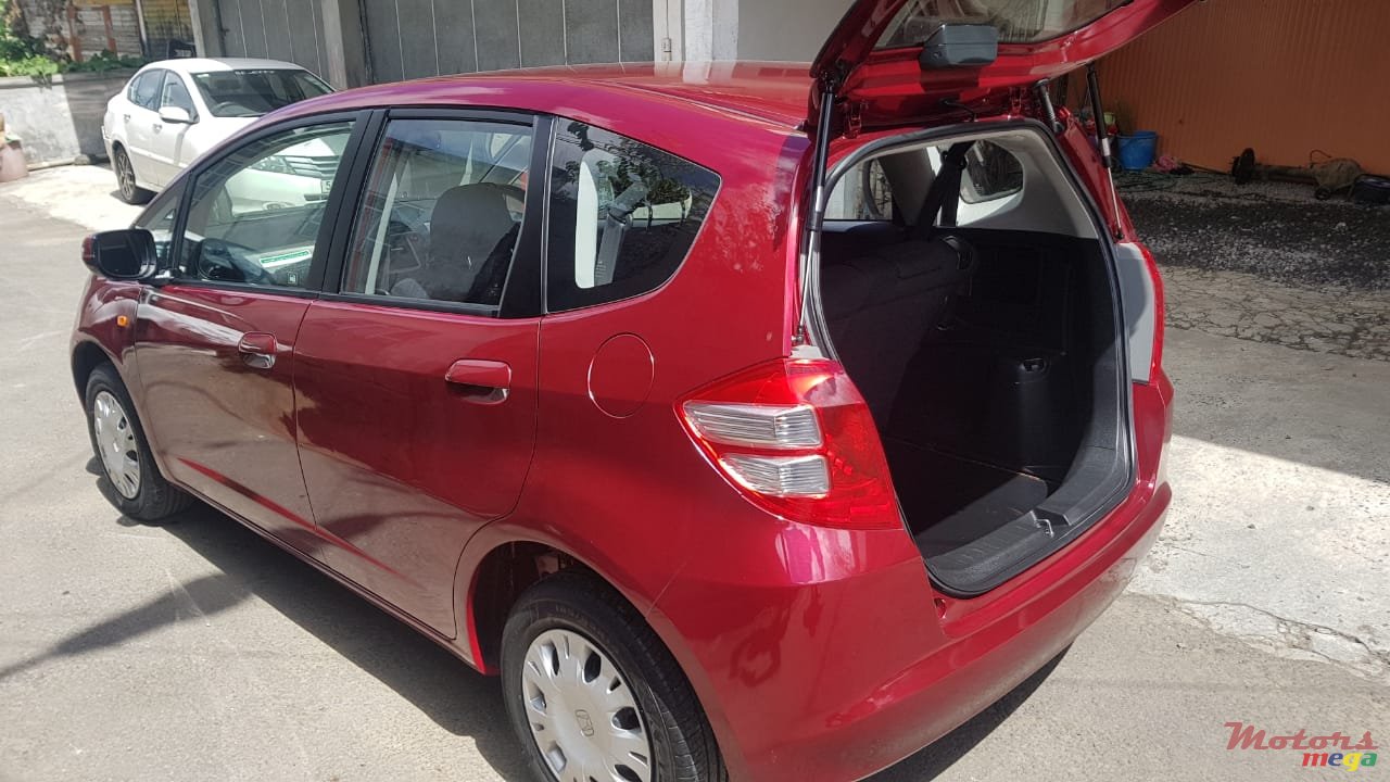 2008' Honda Fit photo #6