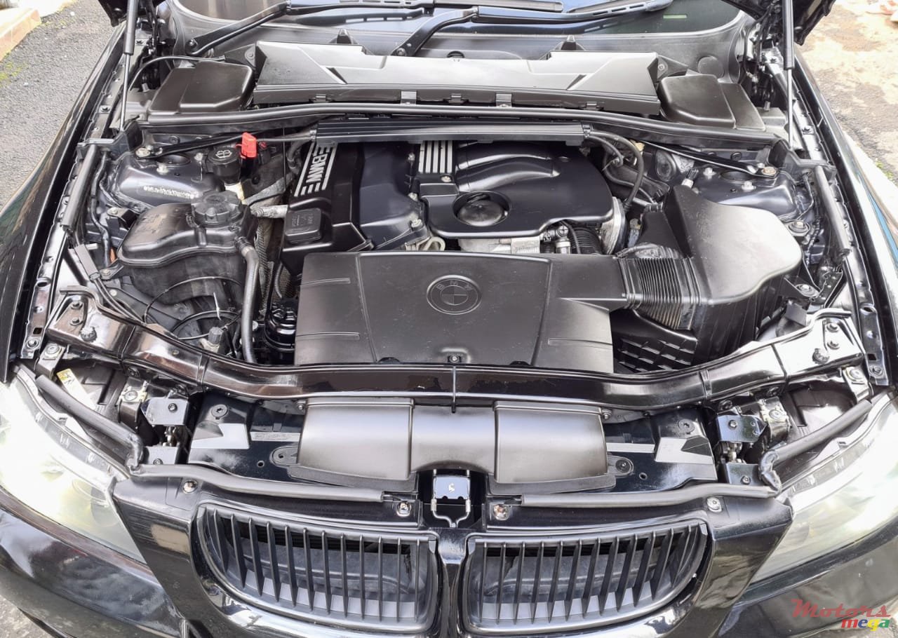 2005' BMW 320 photo #3