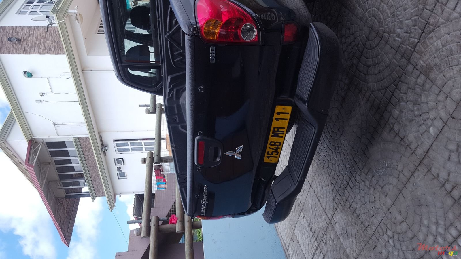 2011' Mitsubishi L 200 Sportero photo #2