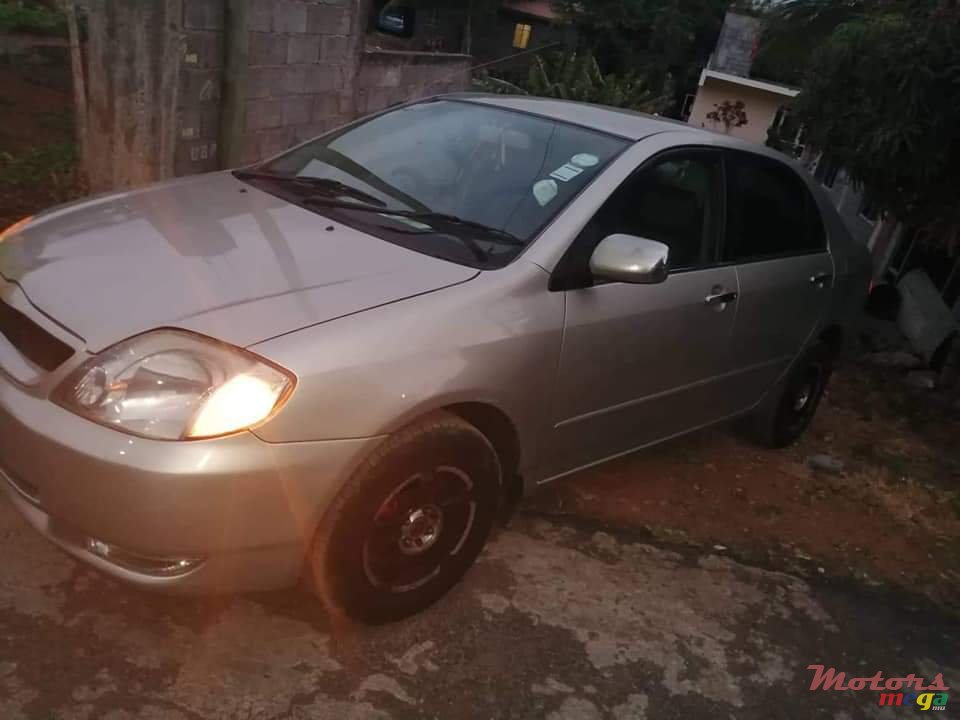 2001' Toyota photo #3