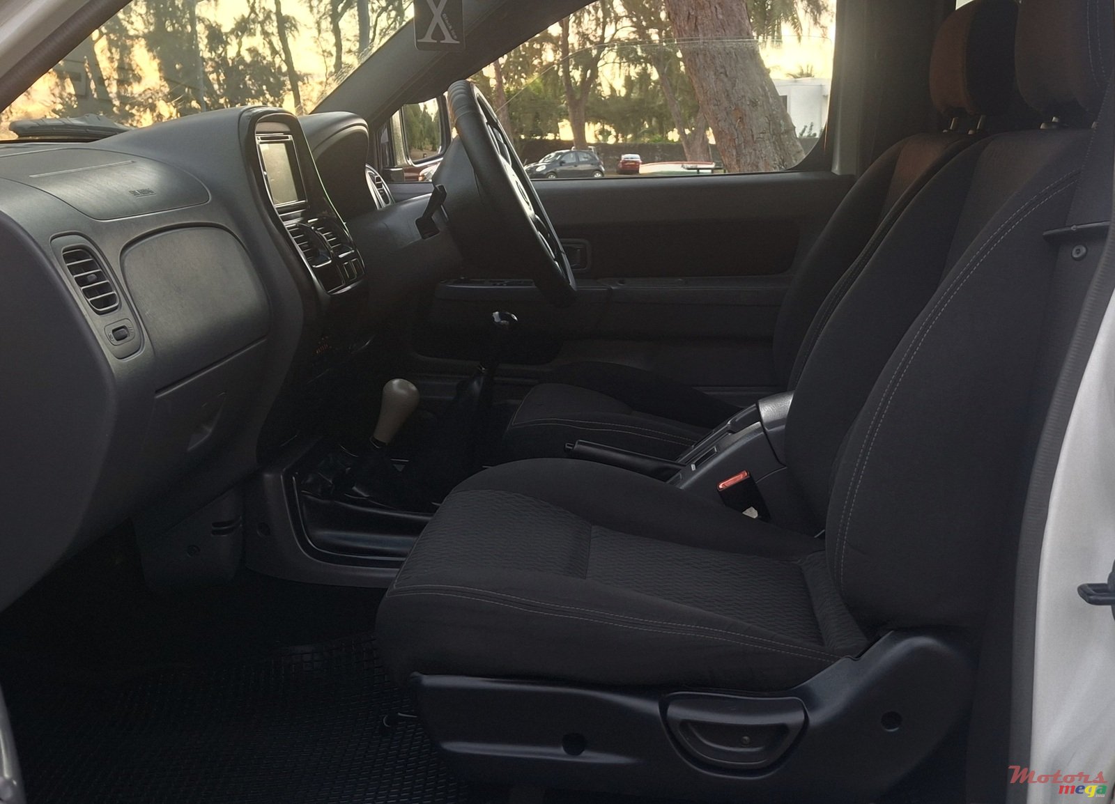 2018' Nissan photo #4