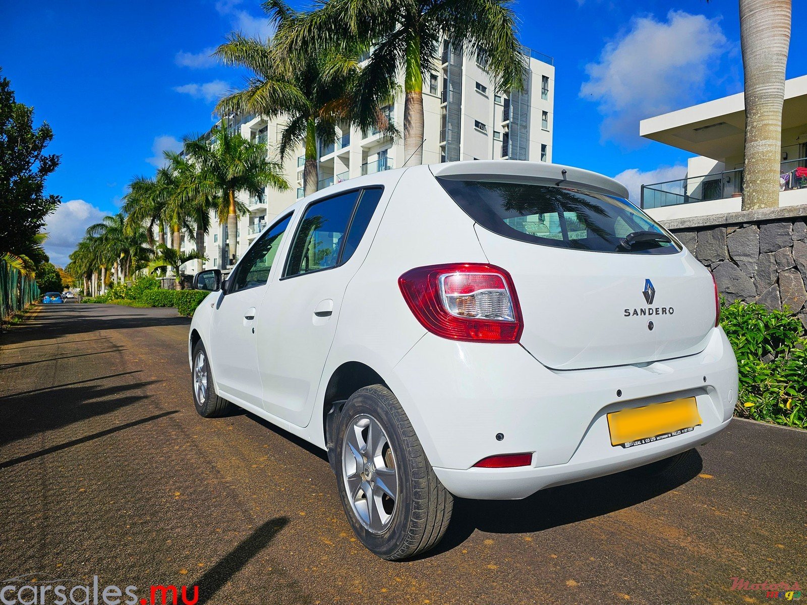 2016' Renault Sandero StepWay 0.9 Turbo photo #3