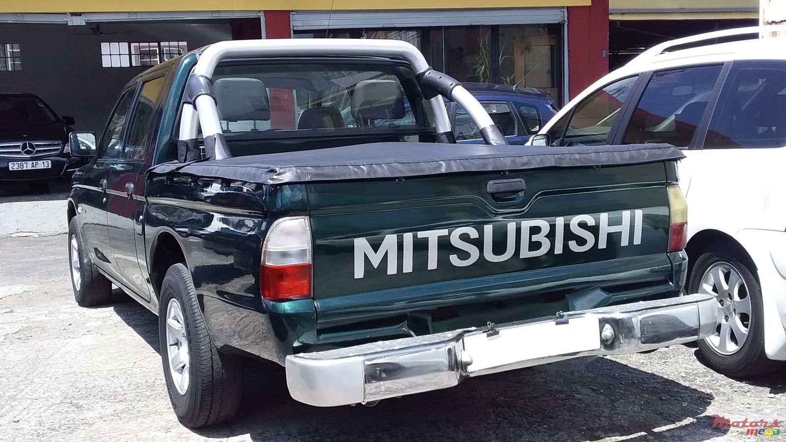 2007' Mitsubishi L 200 4X2 photo #4