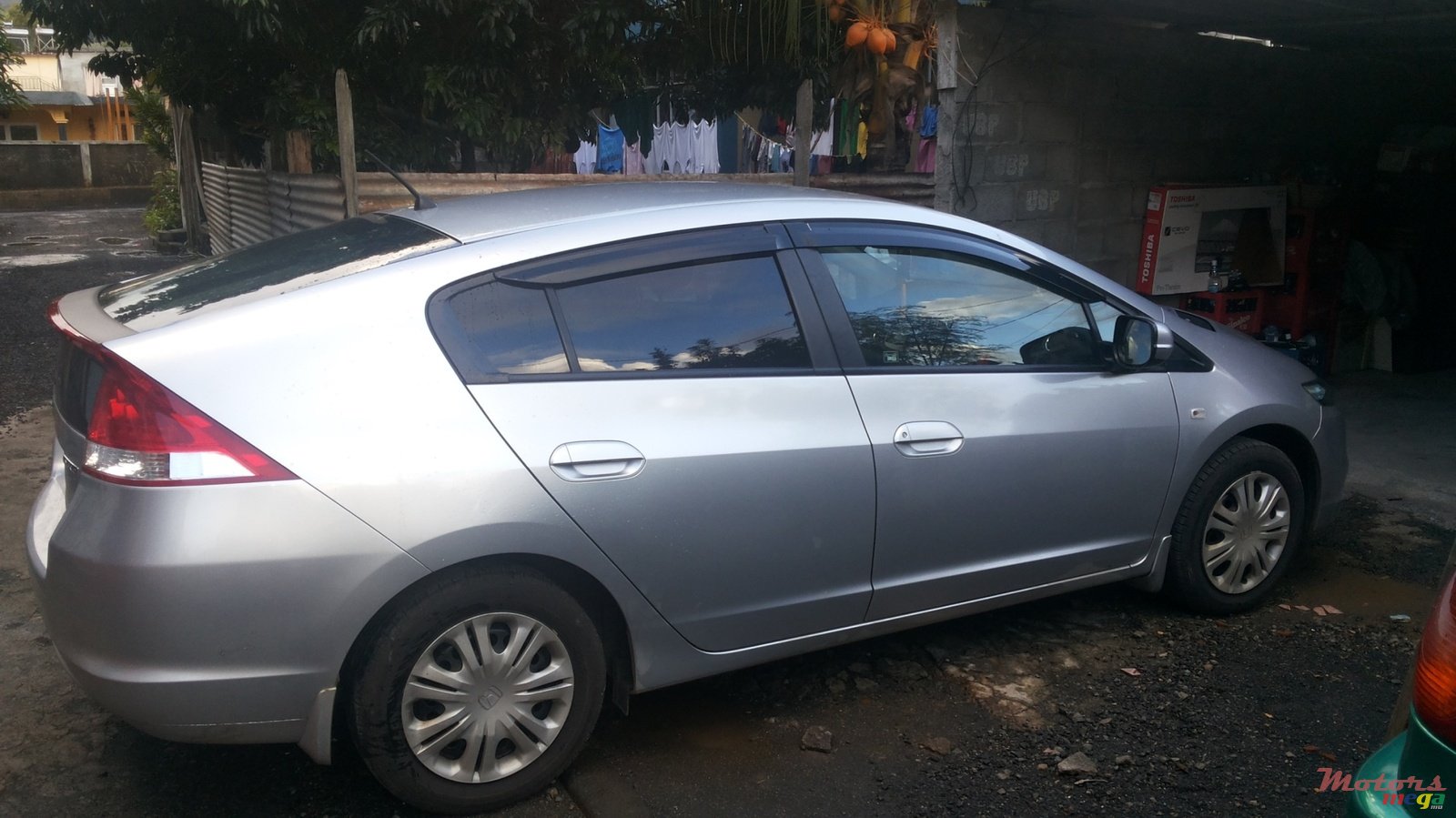 2011' Honda Insight photo #1