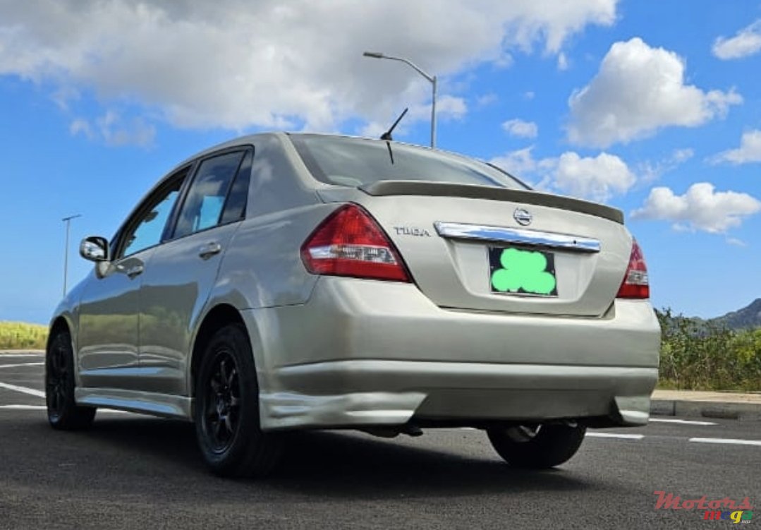2007' Nissan Tiida Bodykit photo #1