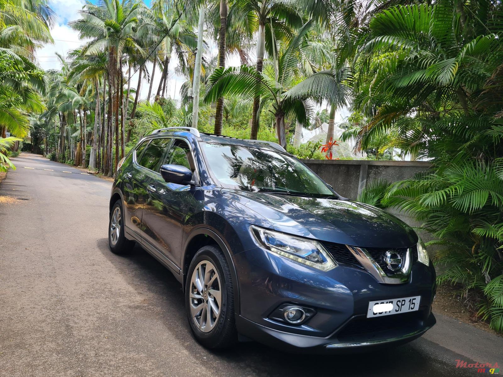 2015' Nissan X-Trail Loaded photo #4
