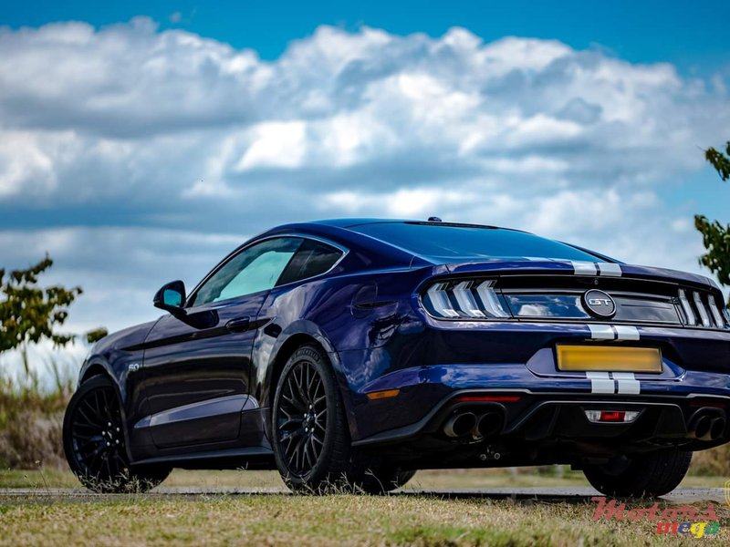 2019' Ford Mustang GT 5.0 V8 Premium Plus photo #7
