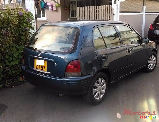 1997' Toyota Starlet photo #2