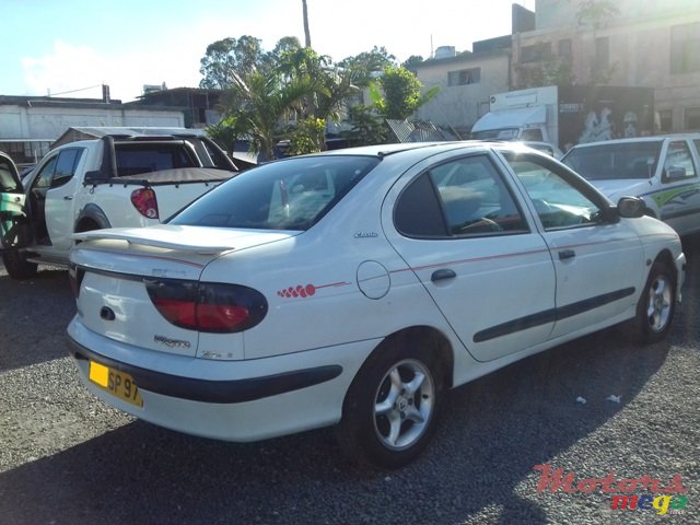 1997' Renault Megane classic photo #5