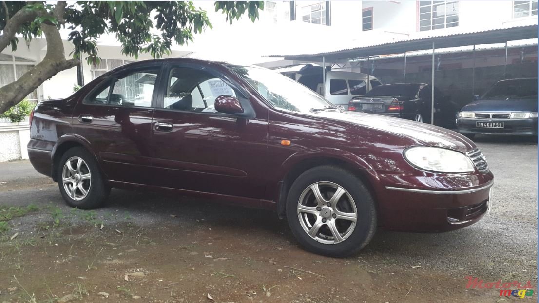 2005' Nissan Sunny N17 photo #1