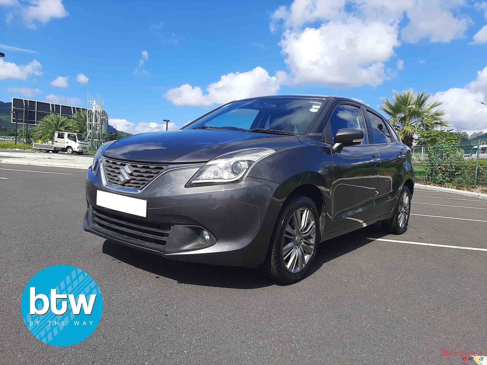 2016' Suzuki Baleno photo #2