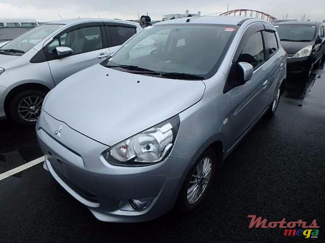 2012' Mitsubishi Mirage SEMI RS photo #2