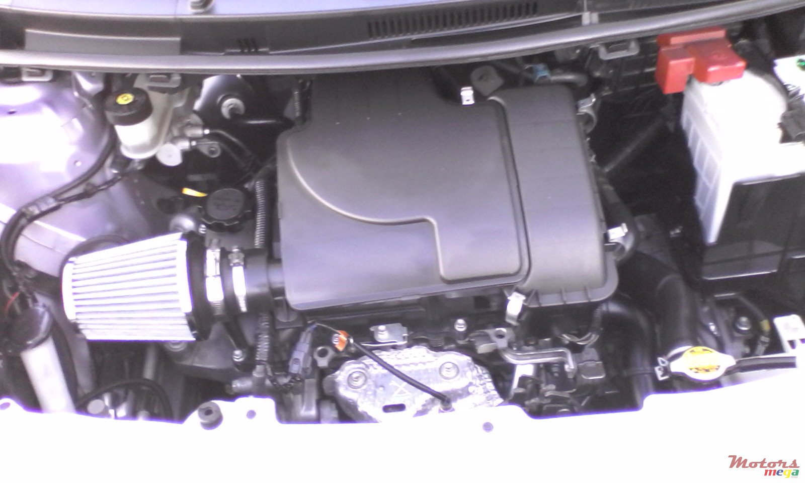 2009' Toyota Vitz photo #6