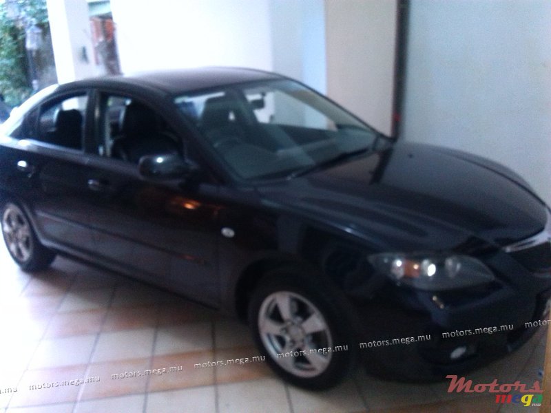 2004' Mazda photo #1