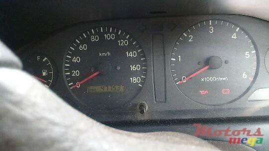 1997' Toyota Carina photo #5