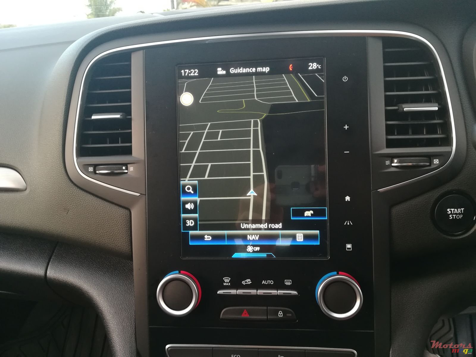 2017' Renault Megane photo #4