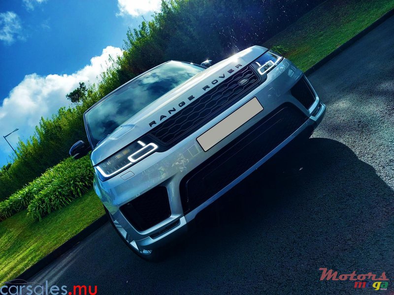 2021' Land Rover Range Rover Sport P400e photo #1