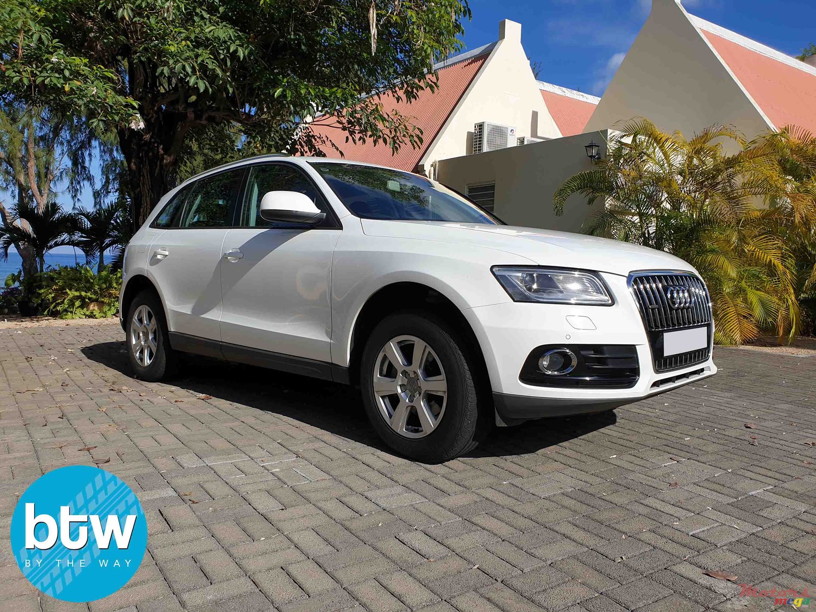 2014' Audi Q5 quattro photo #1