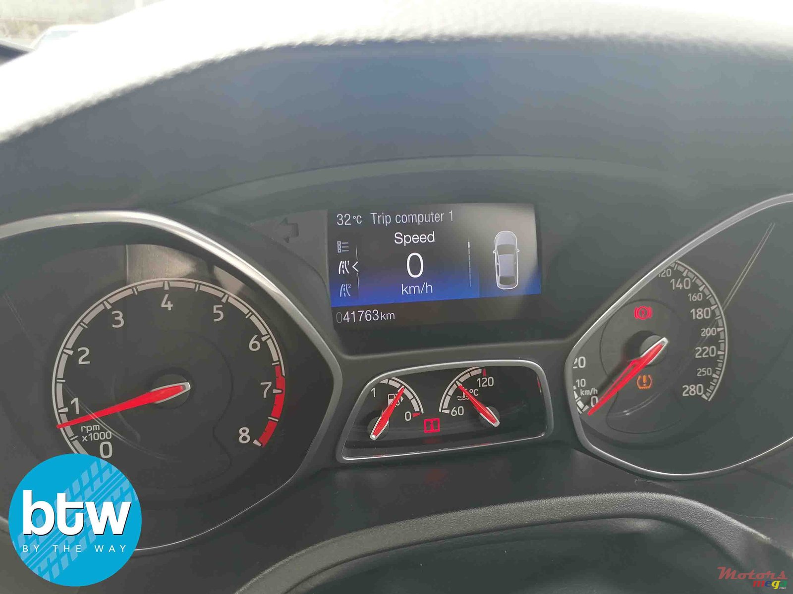 2018' Ford Focus ST photo #7