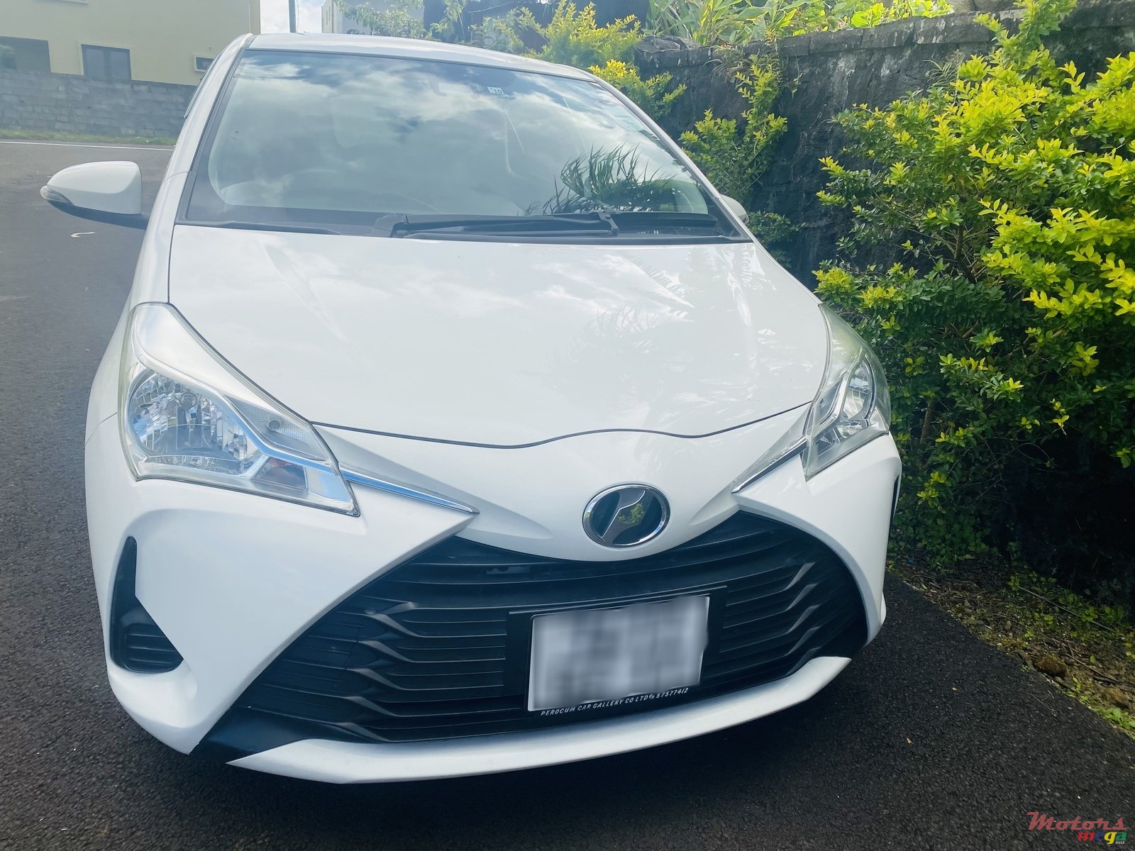 2018' Toyota Vitz Any photo #2