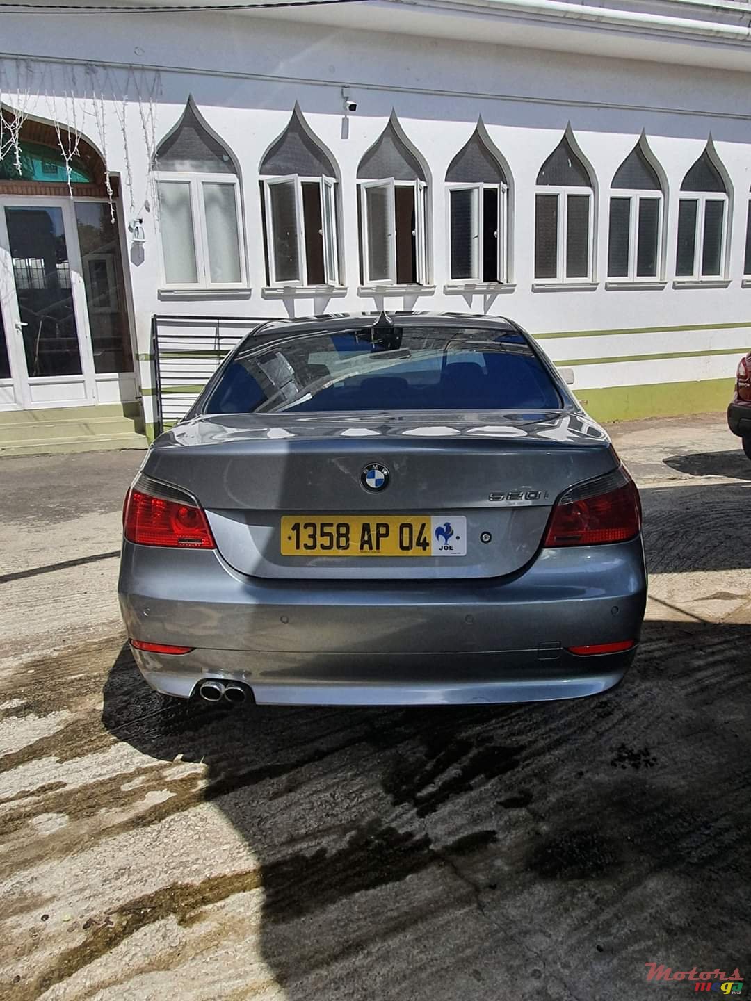 2004' BMW 520 photo #4