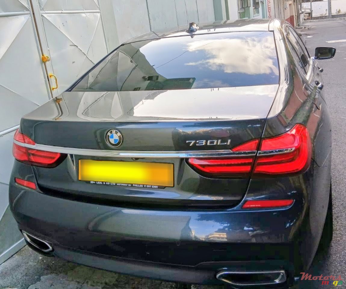 2016' BMW 730 photo #4