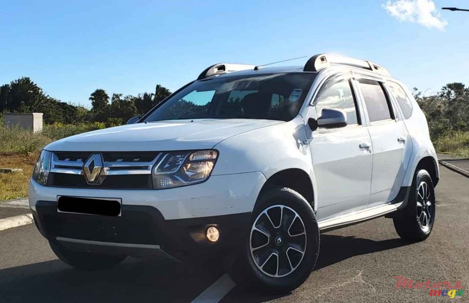 2017' Renault Duster 1.5L AUTOMATIC photo #1