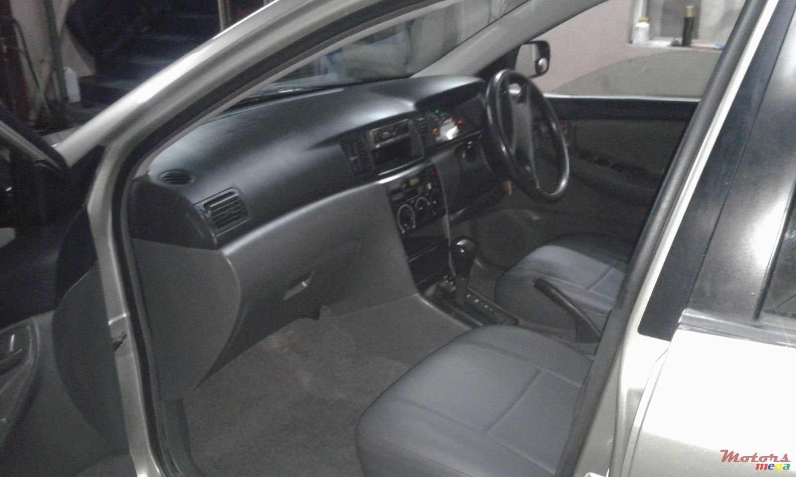 2002' Toyota Corrolla NZE photo #6